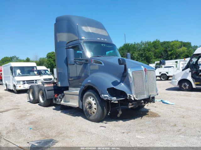  Salvage Kenworth T680