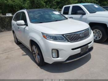  Salvage Kia Sorento