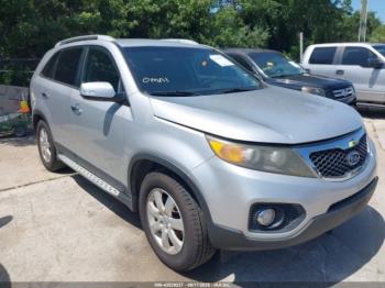  Salvage Kia Sorento