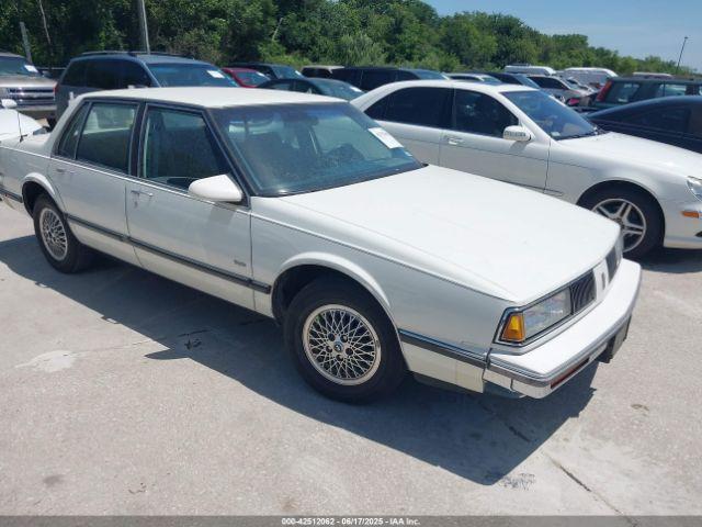  Salvage Oldsmobile Delta 88