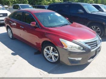  Salvage Nissan Altima