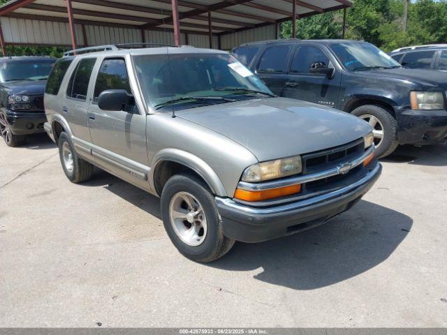  Salvage Chevrolet Blazer