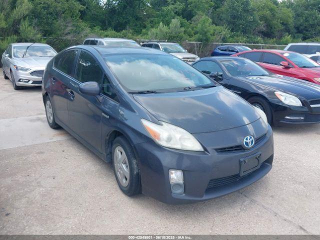  Salvage Toyota Prius
