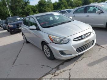  Salvage Hyundai ACCENT