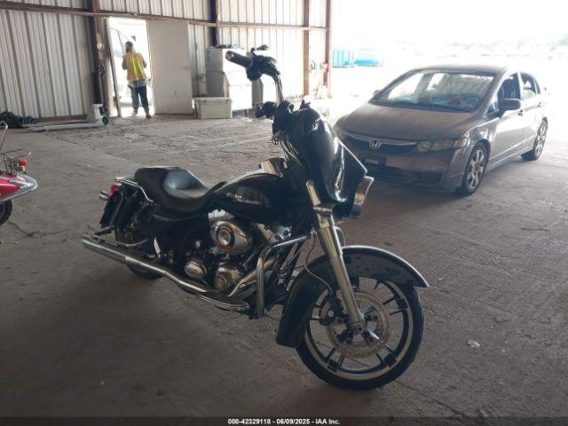  Salvage Harley-Davidson Flhx