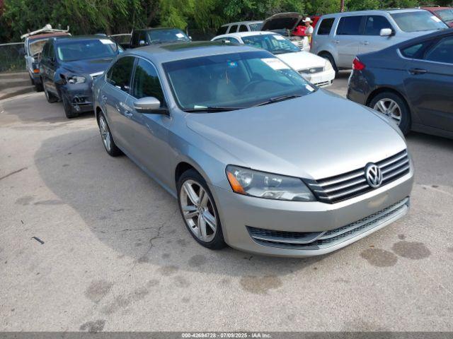  Salvage Volkswagen Passat