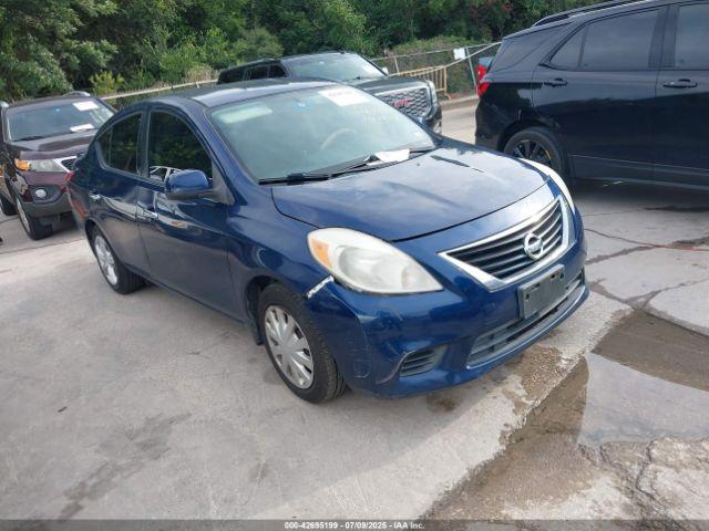  Salvage Nissan Versa