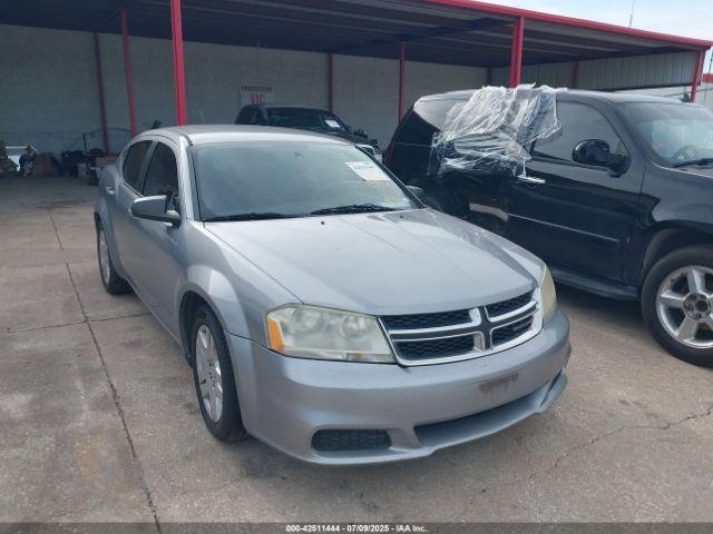  Salvage Dodge Avenger