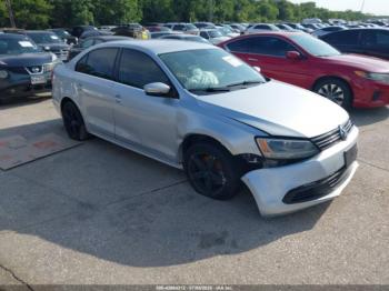  Salvage Volkswagen Jetta