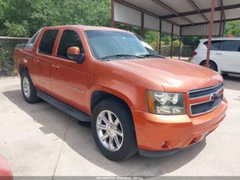  Salvage Chevrolet Avalanche 1500