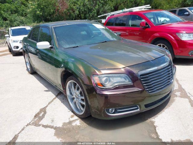  Salvage Chrysler 300