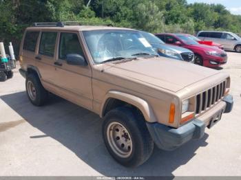  Salvage Jeep Cherokee