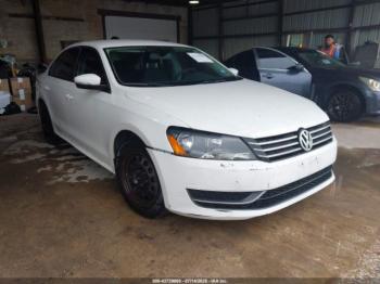  Salvage Volkswagen Passat