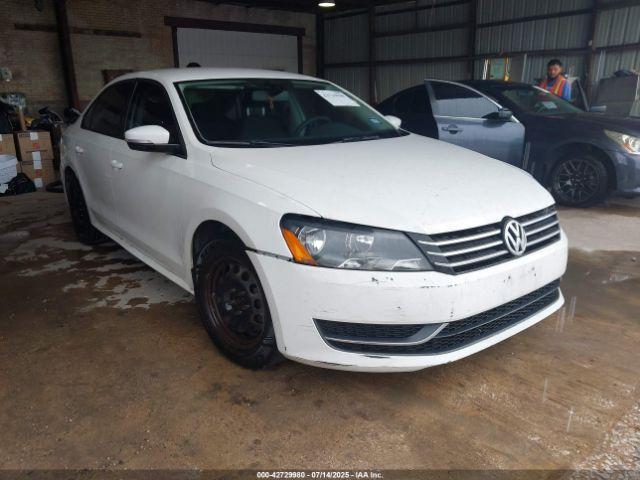  Salvage Volkswagen Passat