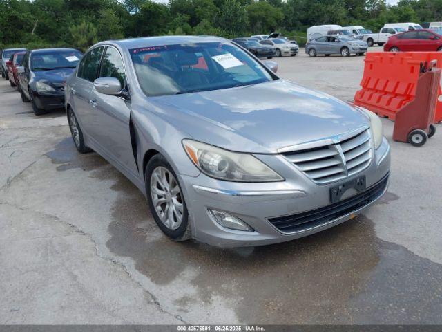  Salvage Hyundai Genesis