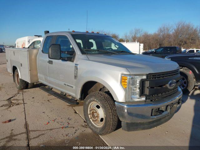  Salvage Ford F-350