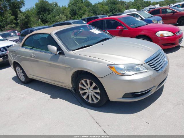  Salvage Chrysler 200