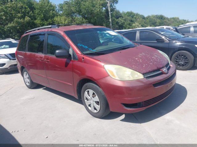  Salvage Toyota Sienna