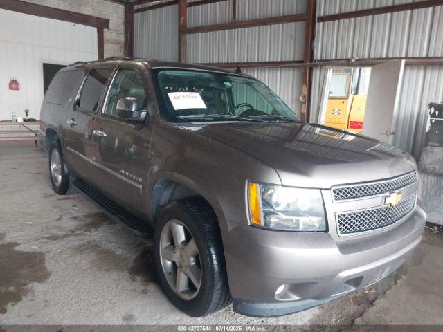  Salvage Chevrolet Suburban 1500