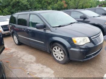  Salvage Chrysler Town & Country