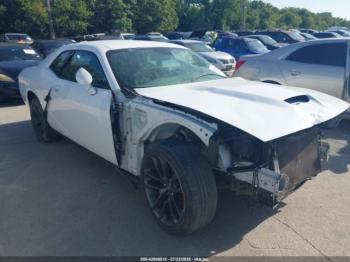  Salvage Dodge Challenger