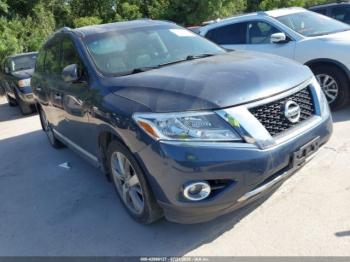  Salvage Nissan Pathfinder