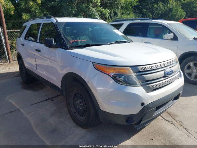  Salvage Ford Explorer