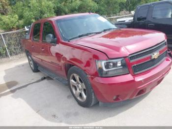  Salvage Chevrolet Avalanche 1500