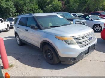  Salvage Ford Explorer