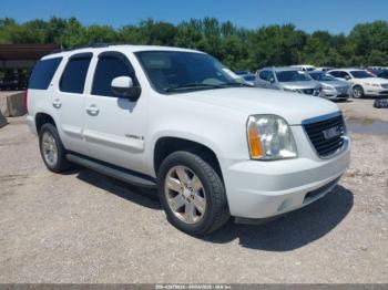  Salvage GMC Yukon