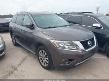 Salvage Nissan Pathfinder