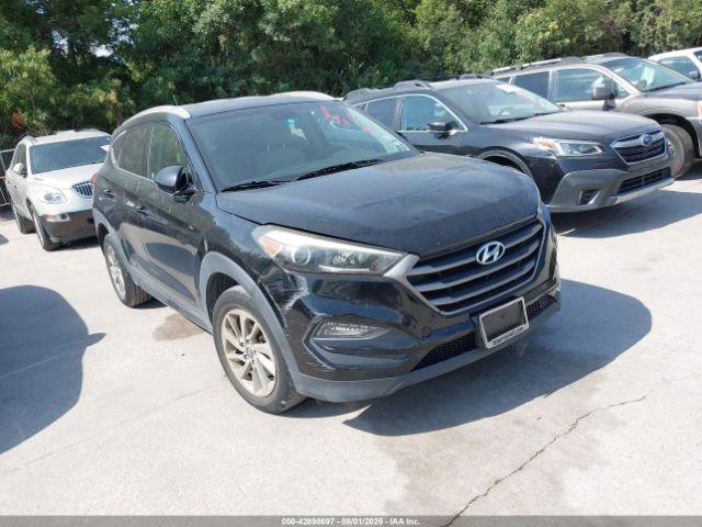  Salvage Hyundai TUCSON