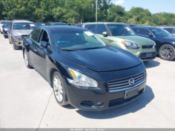  Salvage Nissan Maxima