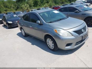  Salvage Nissan Versa