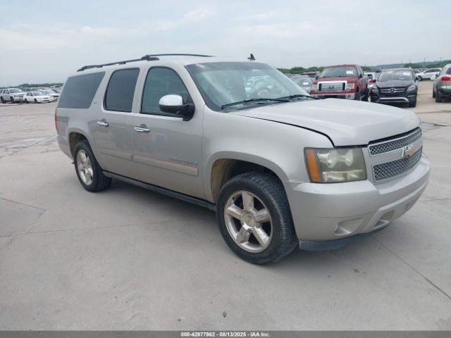  Salvage Chevrolet Suburban 1500
