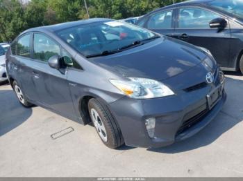  Salvage Toyota Prius