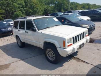  Salvage Jeep Cherokee
