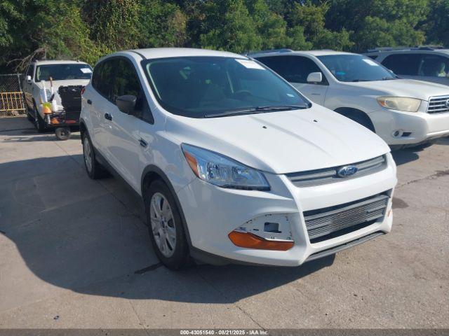  Salvage Ford Escape