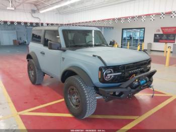  Salvage Ford Bronco