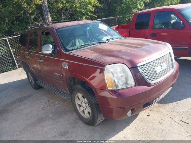  Salvage GMC Yukon
