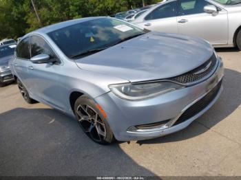  Salvage Chrysler 200