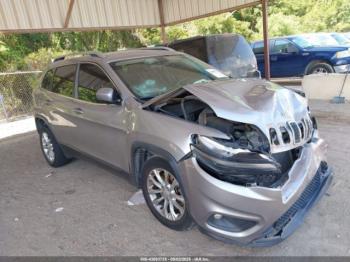  Salvage Jeep Cherokee