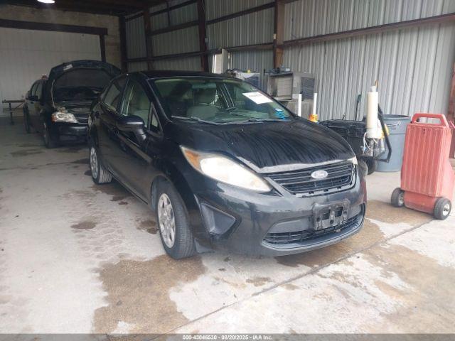  Salvage Ford Fiesta
