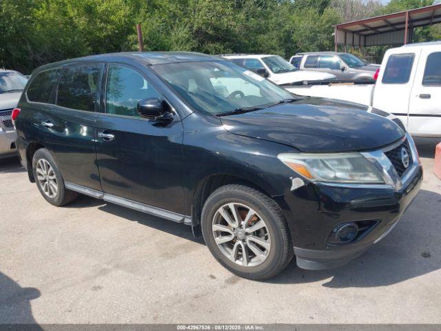  Salvage Nissan Pathfinder