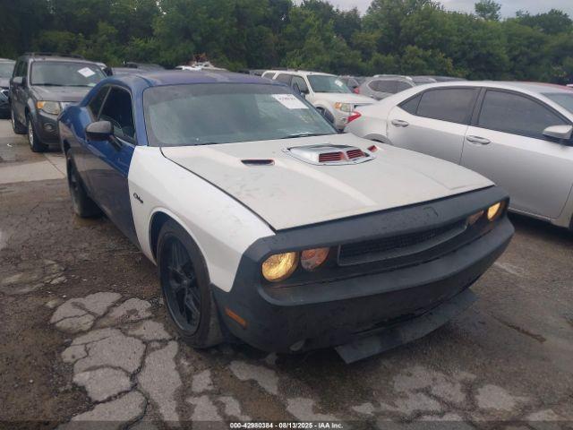  Salvage Dodge Challenger