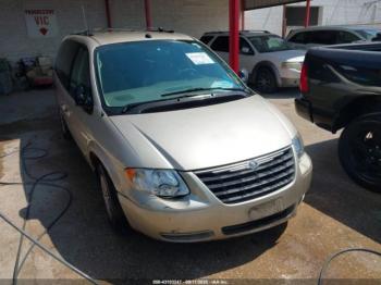  Salvage Chrysler Town & Country