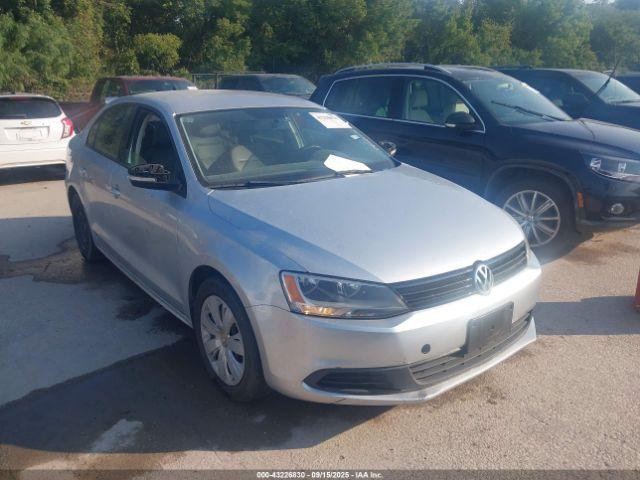  Salvage Volkswagen Jetta