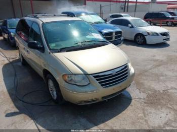  Salvage Chrysler Town & Country