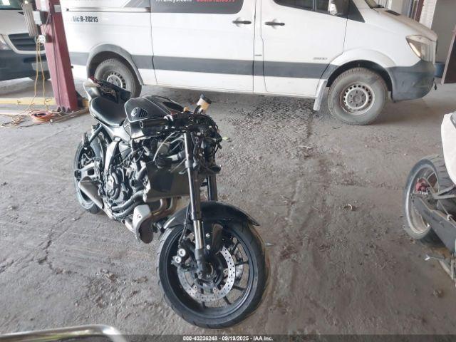  Salvage Yamaha Yzfr7