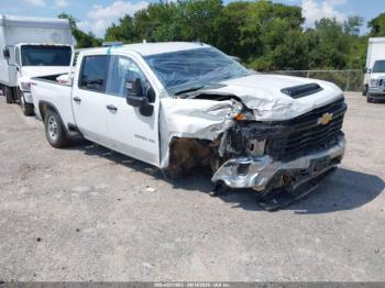  Salvage Chevrolet Silverado 2500